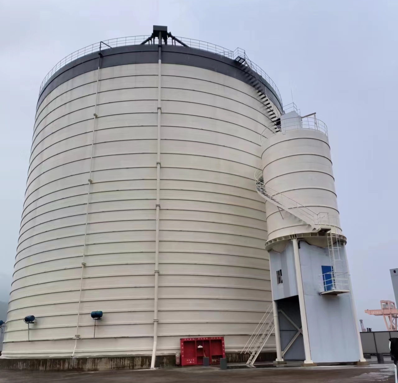 古城10万吨水泥钢板库